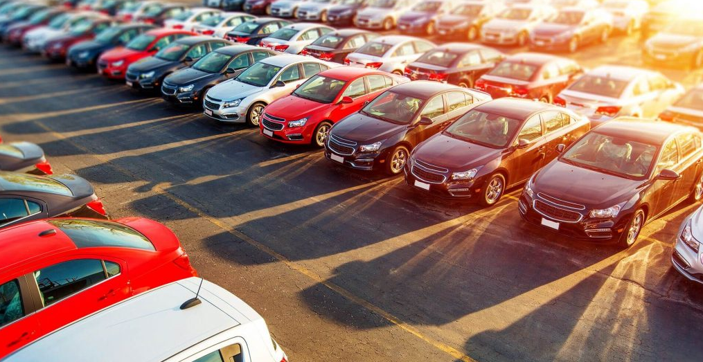 How Do Car Dealerships Deliver Cars?
