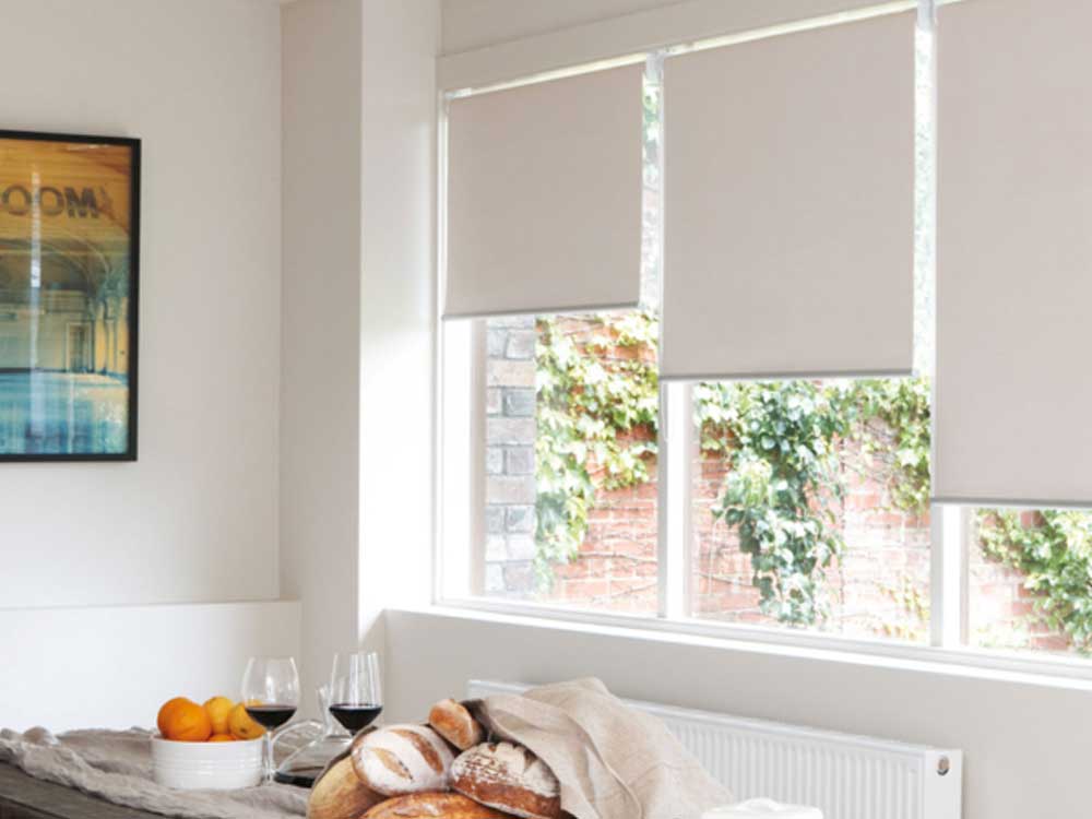 curtain roller blinds
