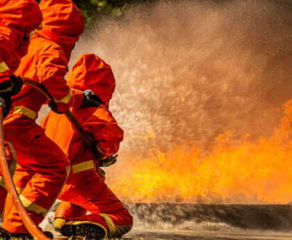 fire flighter training spray water to fire